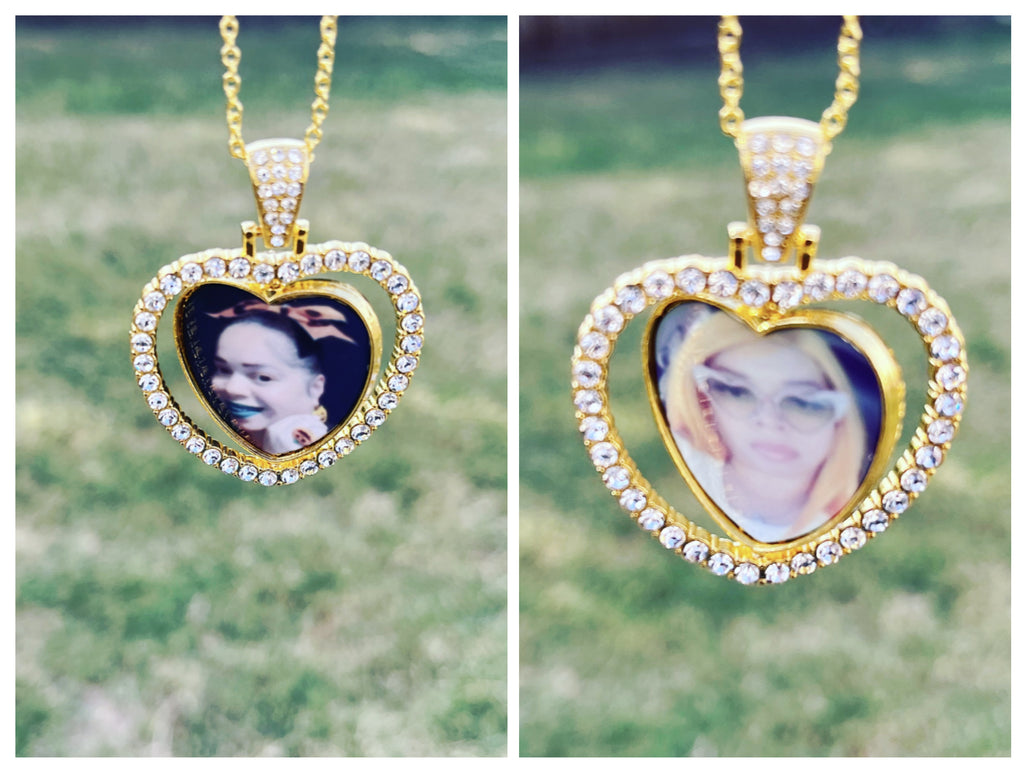 Rotating pendants