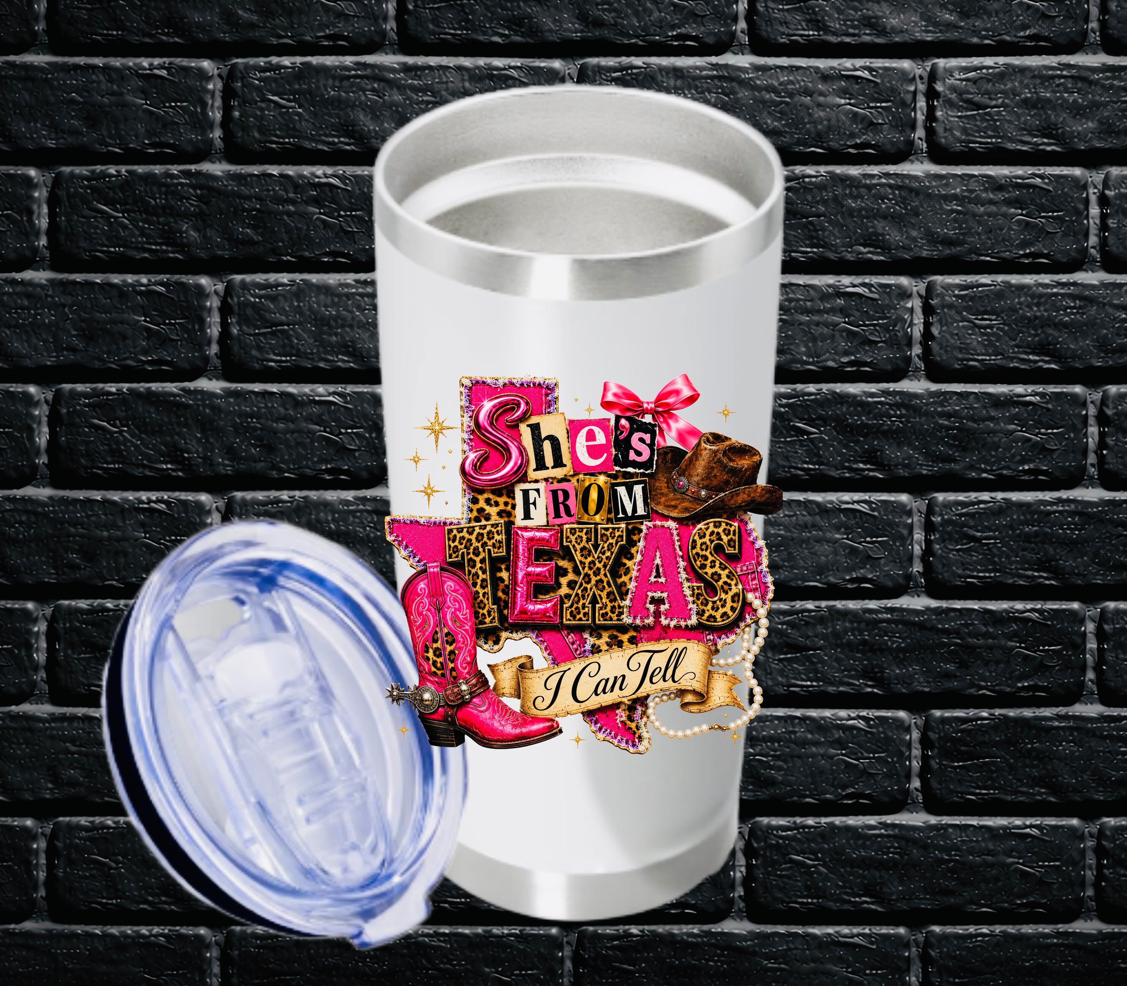 Tumbler "She's from Texas I can tell"